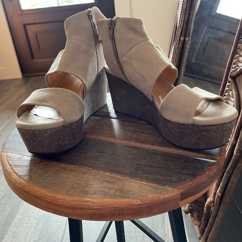 COCLICO Taupe Suede Platform Sandals with Ankle Zip